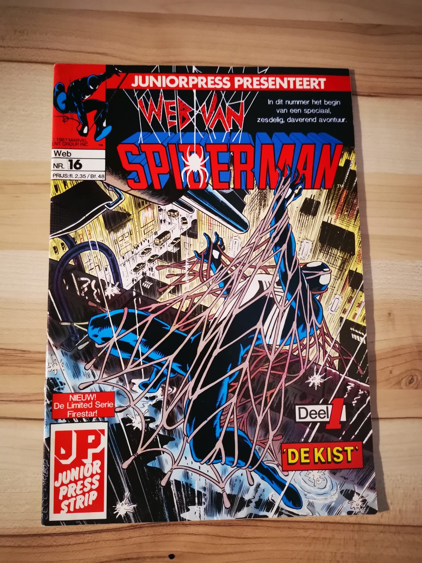 Web van spiderman #16